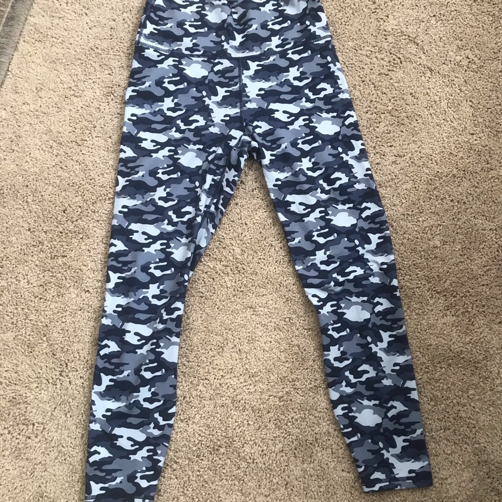 blue camo fabletics leggings